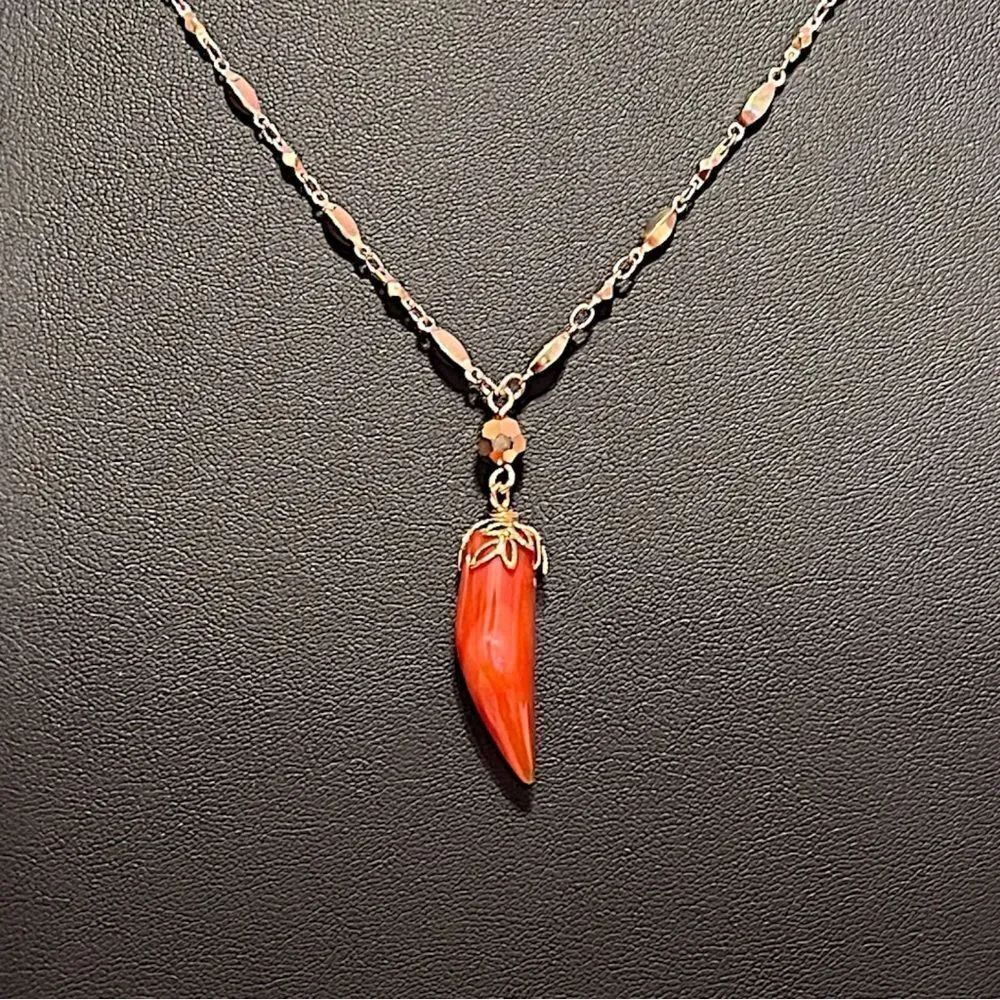 Sequin Jasper Pendant Gold Tone 34” Long Necklace NWT